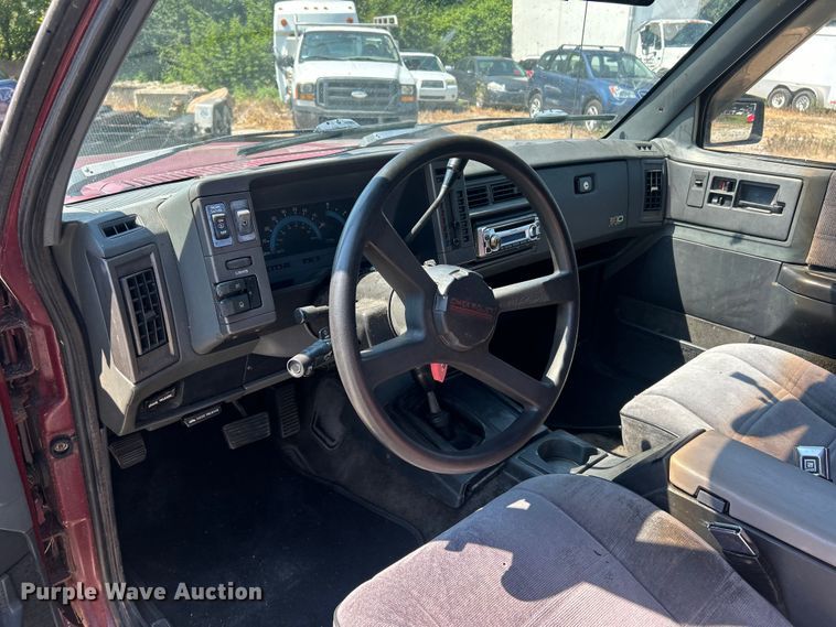 image for item ET3037 1992 Chevrolet Blazer SUV