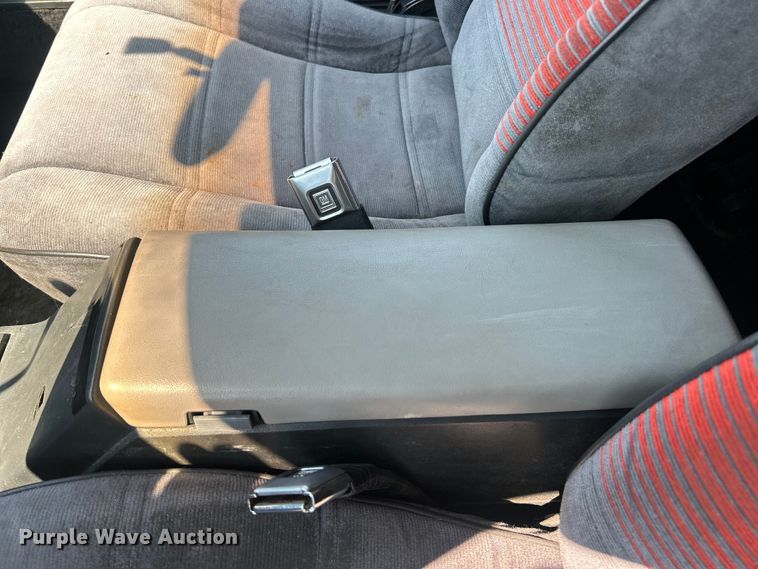 image for item ET3037 1992 Chevrolet Blazer SUV