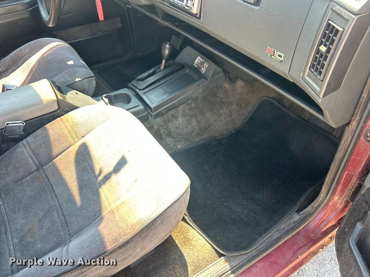 image for item ET3037 1992 Chevrolet Blazer SUV