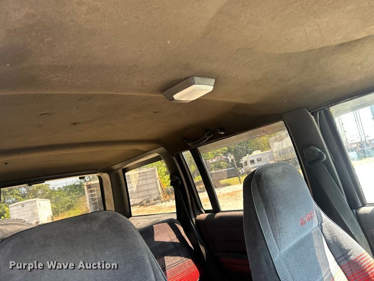 image for item ET3037 1992 Chevrolet Blazer SUV