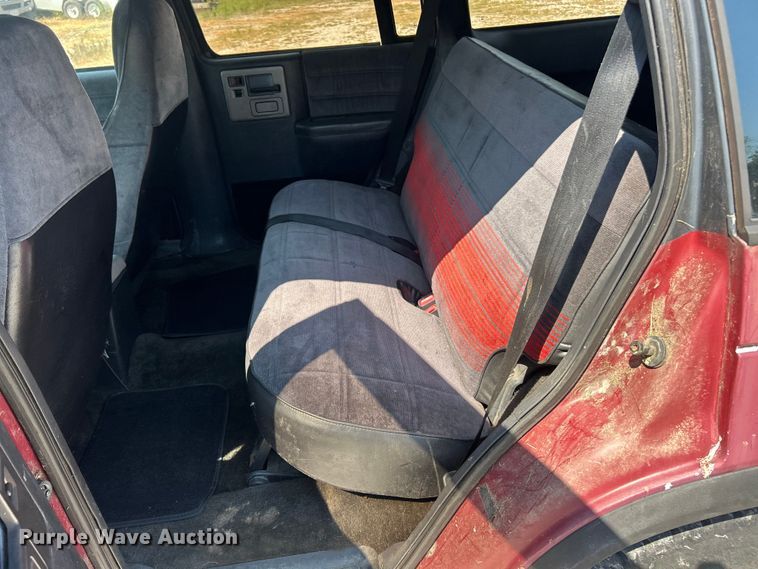 image for item ET3037 1992 Chevrolet Blazer SUV