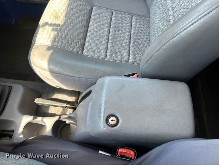 image for item ET3038 1998 Jeep Wrangler Sport SUV