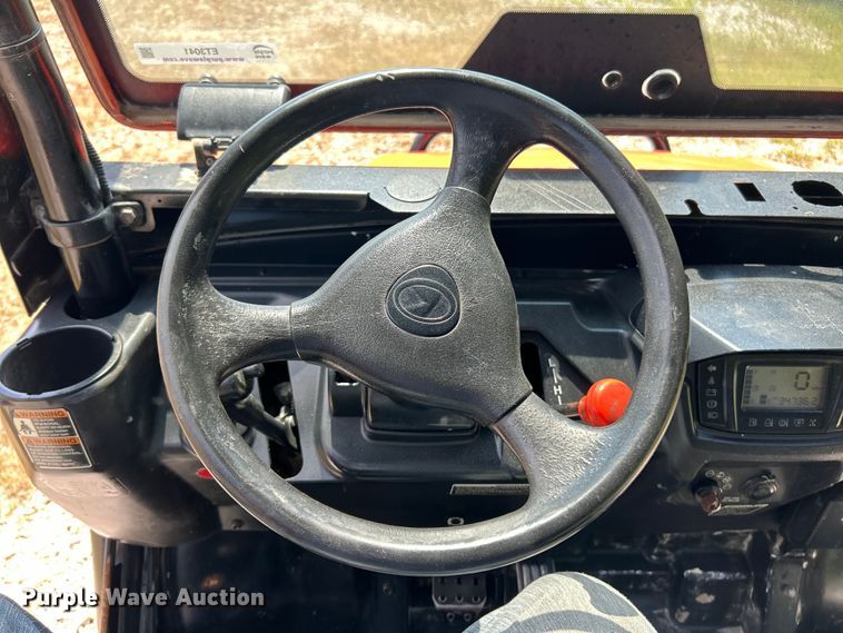 image for item ET3041 2021 Kubota RTV X1140 utility vehicle