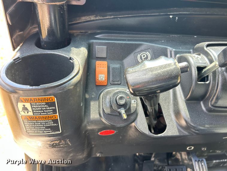 image for item ET3041 2021 Kubota RTV X1140 utility vehicle