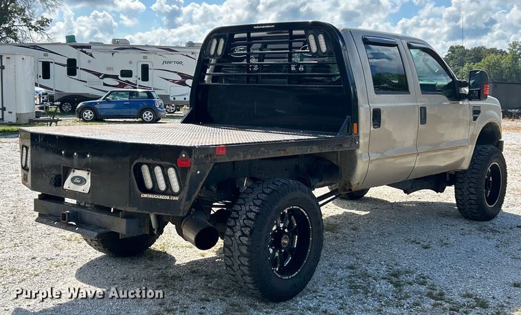 image for item ET3092 2008 Ford F250 Super Duty Lariat  Crew Cab flatbed truck