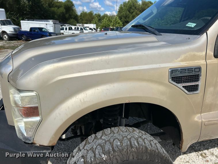 image for item ET3092 2008 Ford F250 Super Duty Lariat  Crew Cab flatbed truck