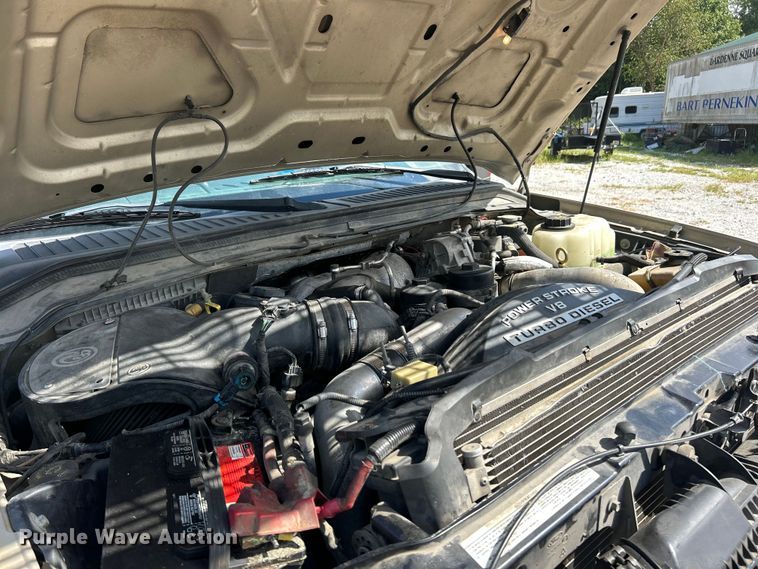 image for item ET3092 2008 Ford F250 Super Duty Lariat  Crew Cab flatbed truck