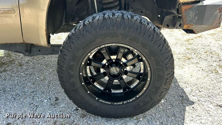 image for item ET3092 2008 Ford F250 Super Duty Lariat  Crew Cab flatbed truck