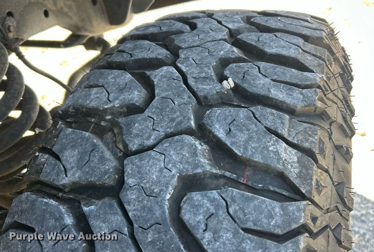 image for item ET3092 2008 Ford F250 Super Duty Lariat  Crew Cab flatbed truck