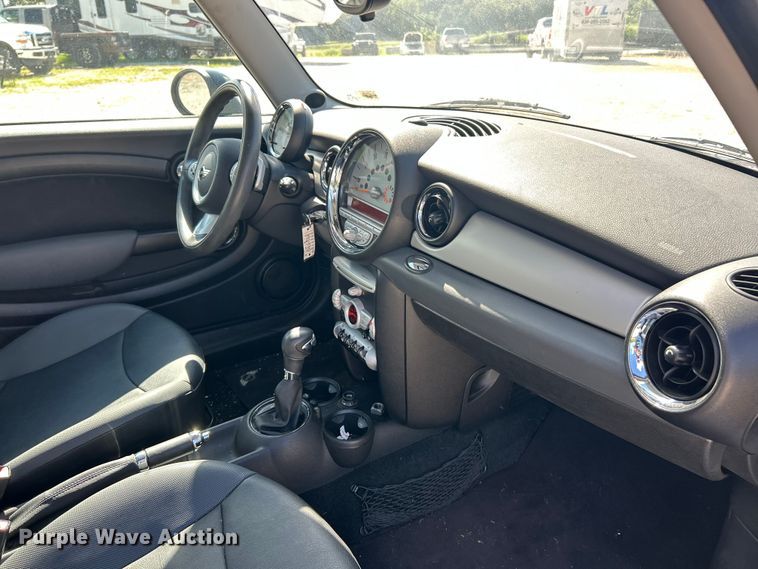 image for item ET3094 2008 Mini Cooper 