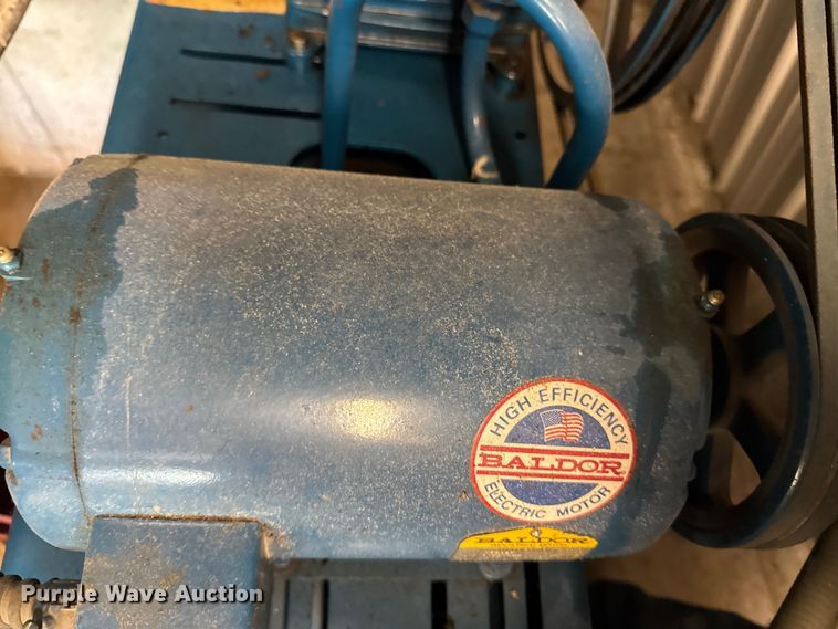 image for item ET8506 Buckeye CK430822Z30H5 air compressor