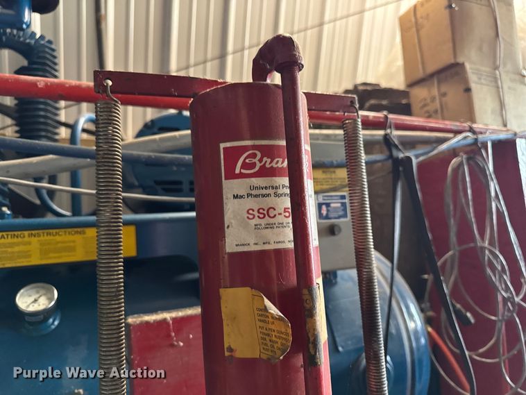 image for item ET8506 Buckeye CK430822Z30H5 air compressor