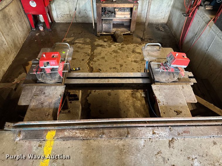 image for item ET8507 Hunter D111 alignment machine