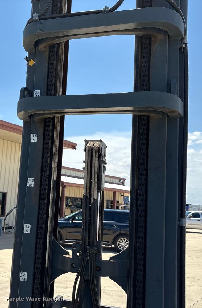 image for item EU0006 CombiLift C6000ET forklift