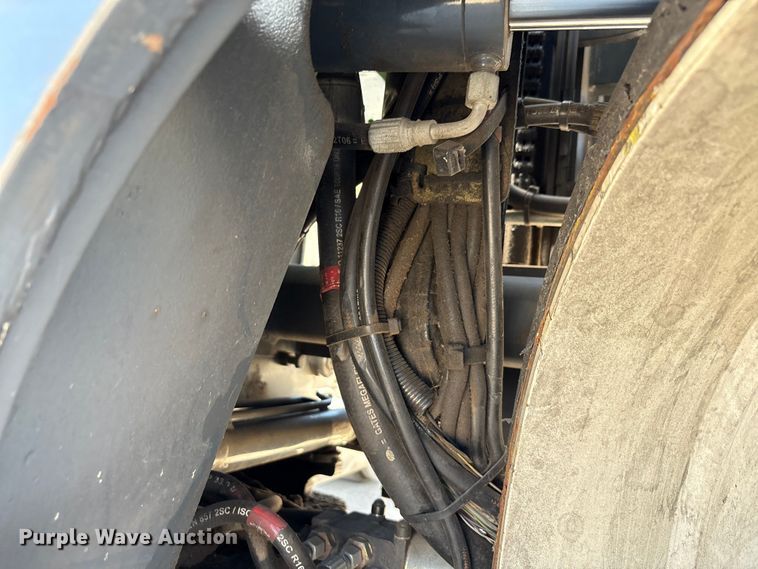 image for item EU0006 CombiLift C6000ET forklift