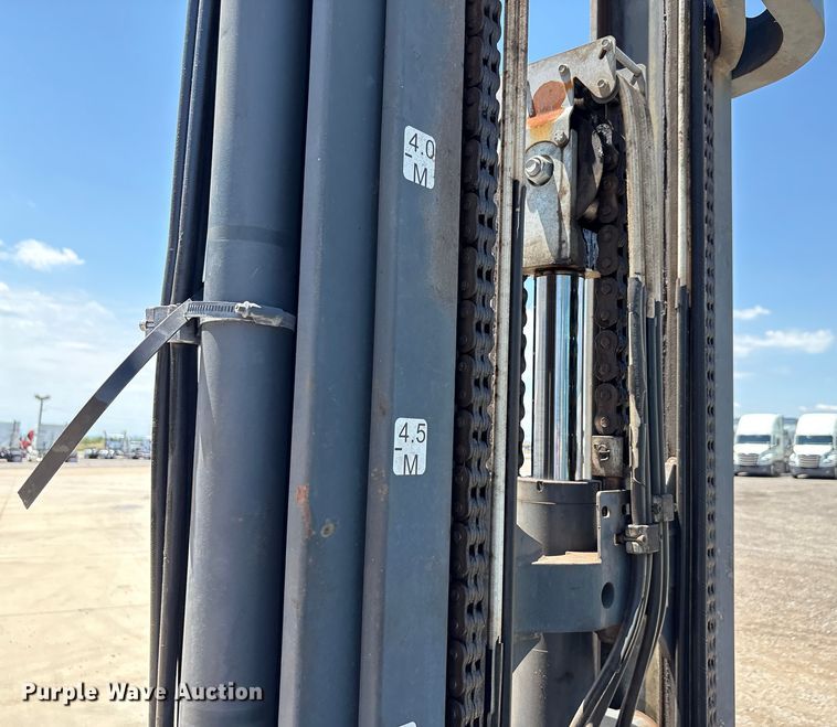 image for item EU0006 CombiLift C6000ET forklift