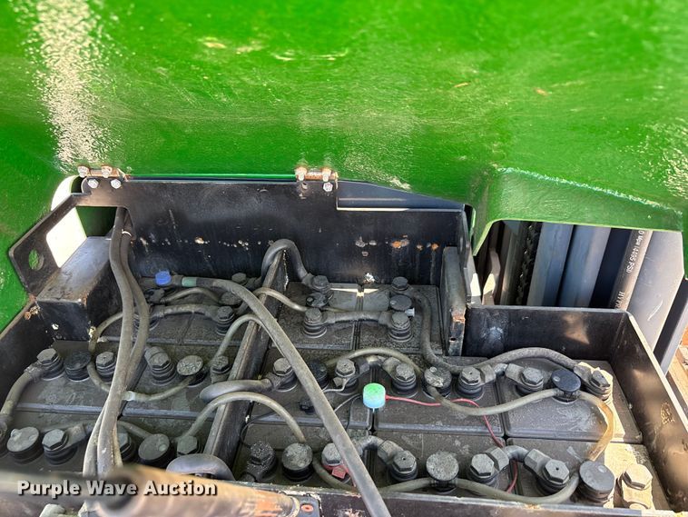 image for item EU0006 CombiLift C6000ET forklift