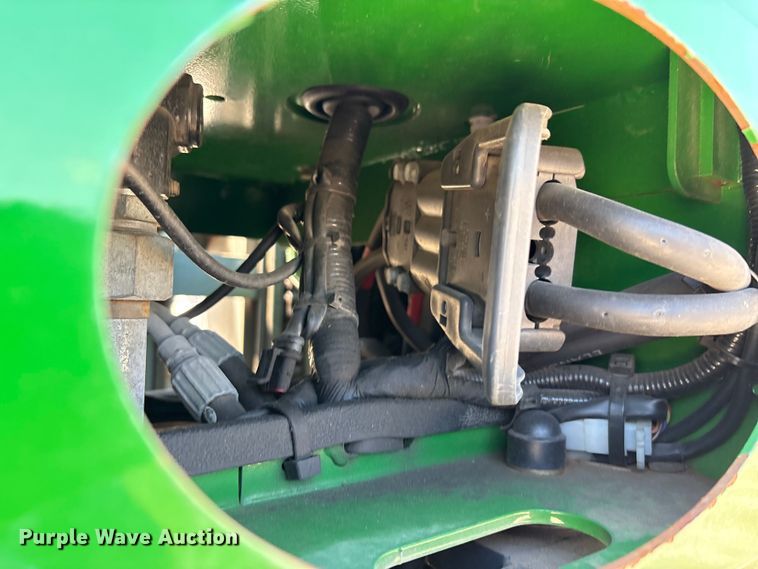 image for item EU0006 CombiLift C6000ET forklift