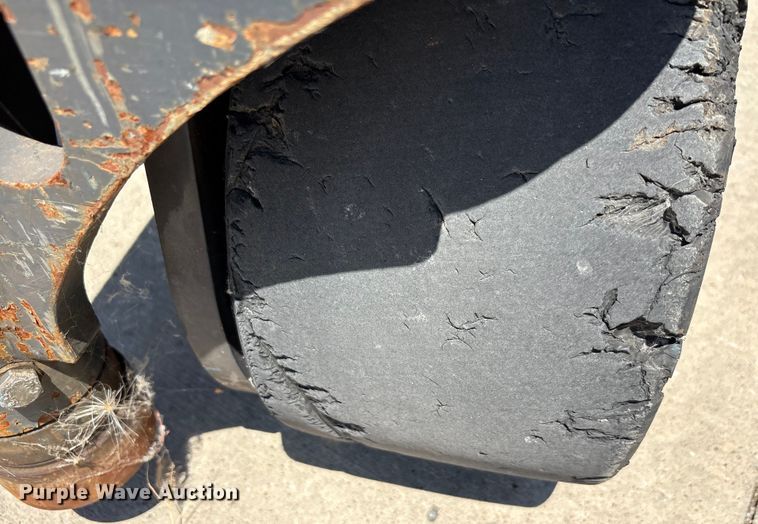 image for item EU0006 CombiLift C6000ET forklift