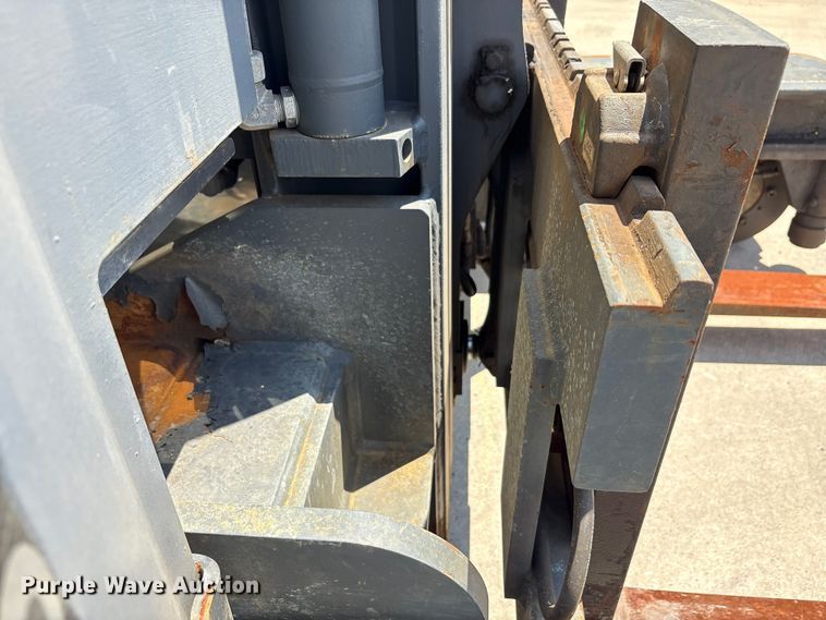 image for item EU0007 CombiLift C6000ET forklift