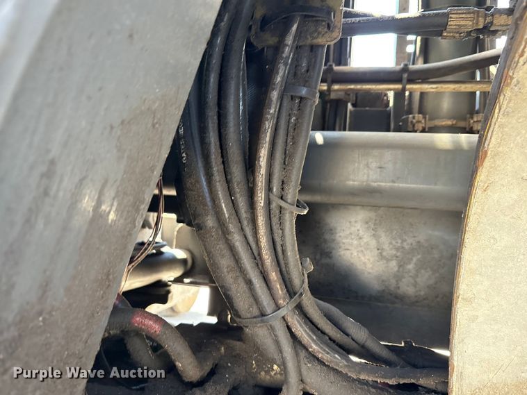 image for item EU0007 CombiLift C6000ET forklift