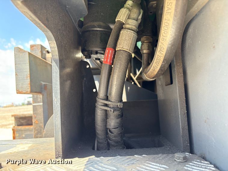 image for item EU0007 CombiLift C6000ET forklift