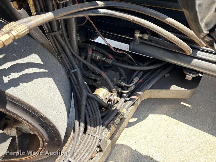 image for item EU0007 CombiLift C6000ET forklift