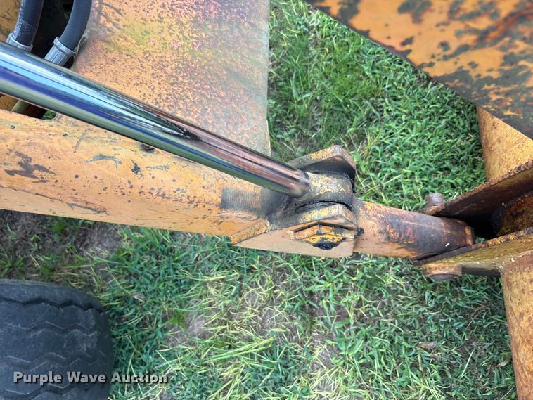 image for item EU0012 1977 Case 580C backhoe