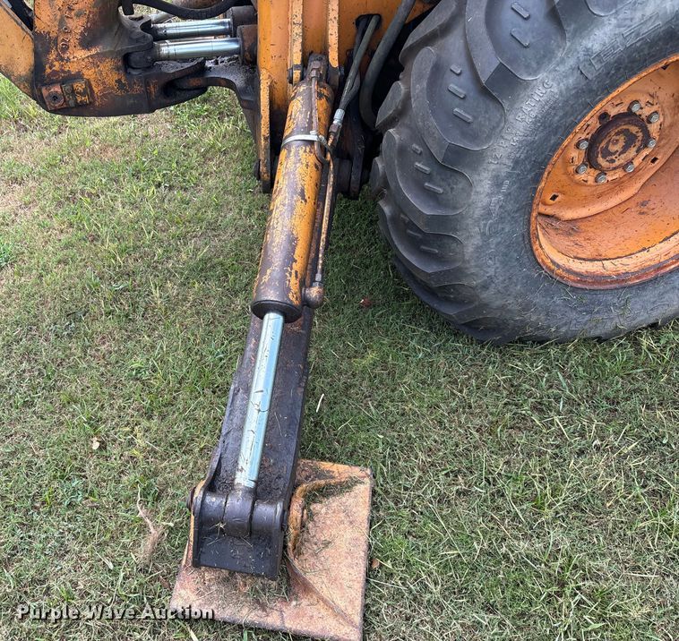 image for item EU0012 1977 Case 580C backhoe