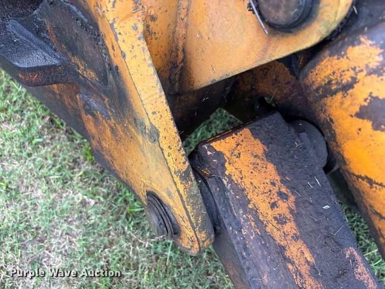 image for item EU0012 1977 Case 580C backhoe