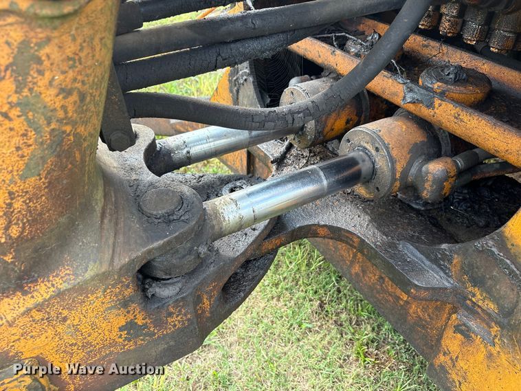 image for item EU0012 1977 Case 580C backhoe