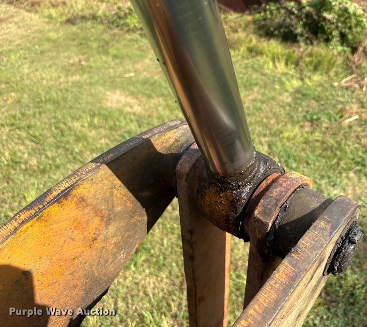 image for item EU0012 1977 Case 580C backhoe