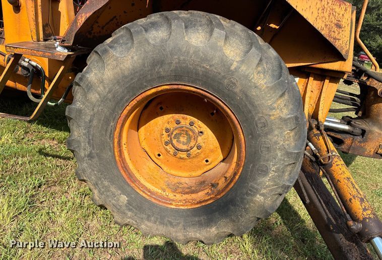 image for item EU0012 1977 Case 580C backhoe