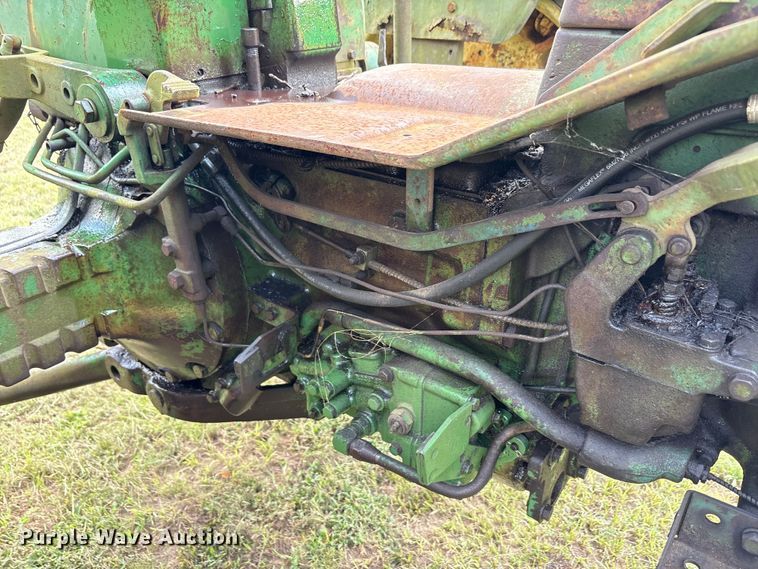 image for item EU0015 1966 John Deere 4020 tractor