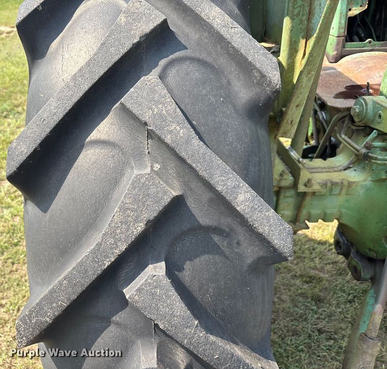 image for item EU0015 1966 John Deere 4020 tractor