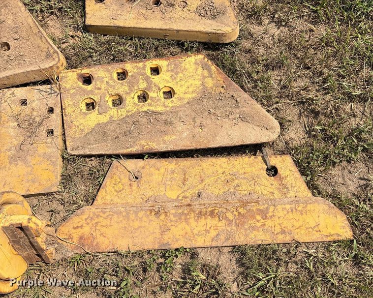 image for item EU0016 Dozer attachments