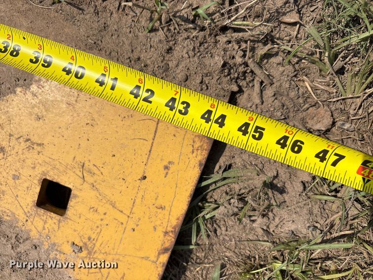 image for item EU0016 Dozer attachments