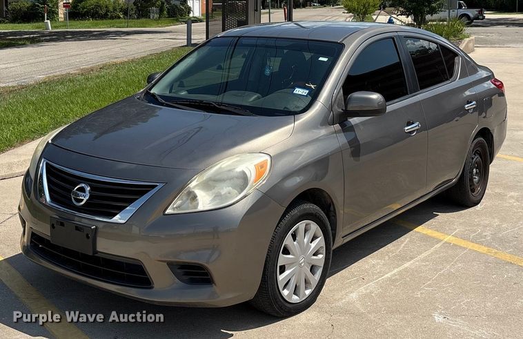image for item EU0017 2012 Nissan Versa 