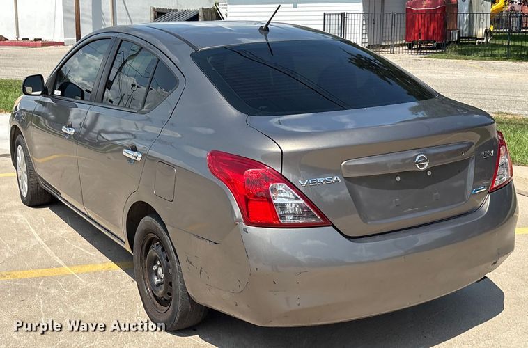 image for item EU0017 2012 Nissan Versa 