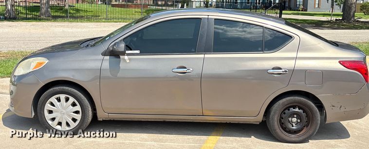 image for item EU0017 2012 Nissan Versa 