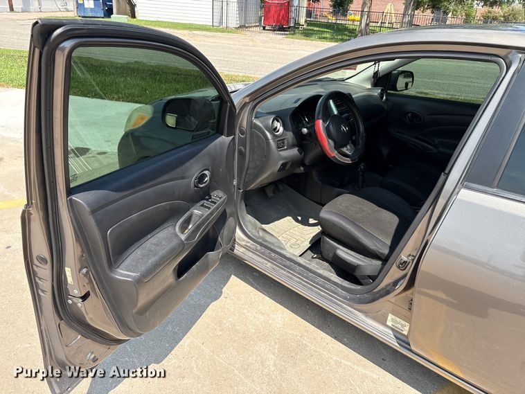 image for item EU0017 2012 Nissan Versa 