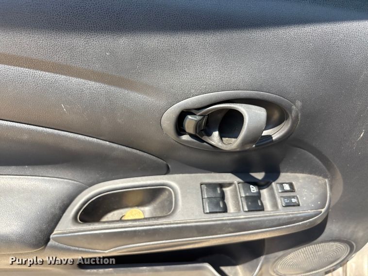 image for item EU0017 2012 Nissan Versa 