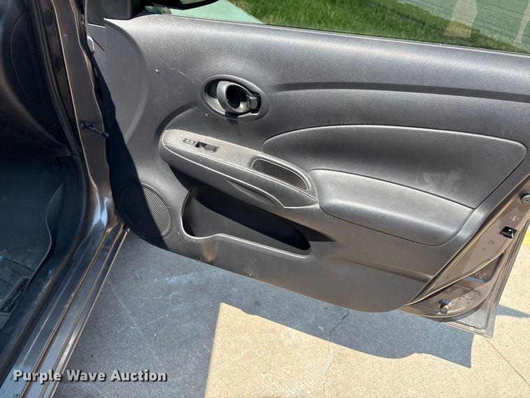 image for item EU0017 2012 Nissan Versa 