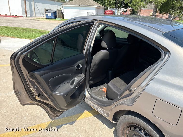 image for item EU0017 2012 Nissan Versa 