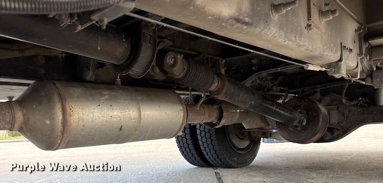 image for item EU0018 2019 Chevrolet Silverado 6500HD bucket truck