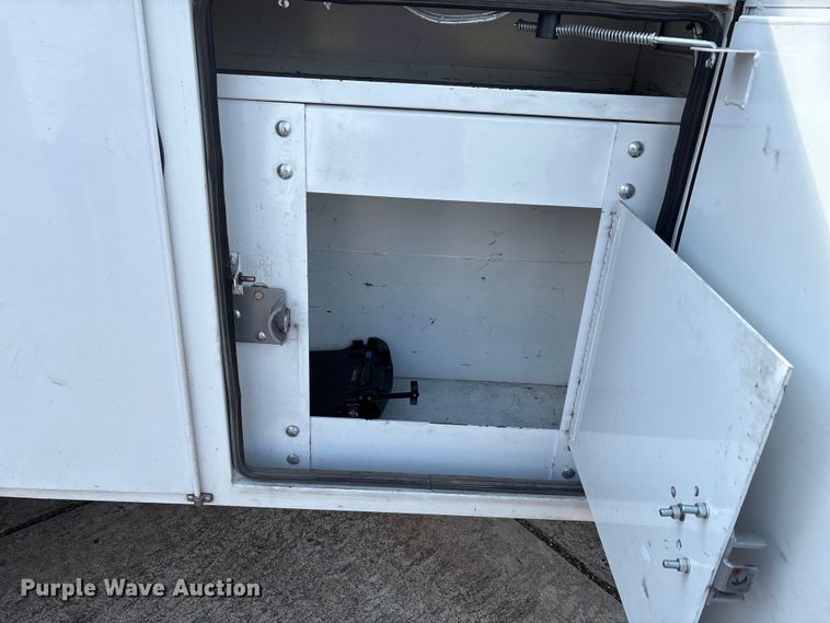 image for item EU0018 2019 Chevrolet Silverado 6500HD bucket truck