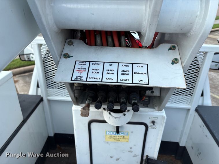 image for item EU0018 2019 Chevrolet Silverado 6500HD bucket truck