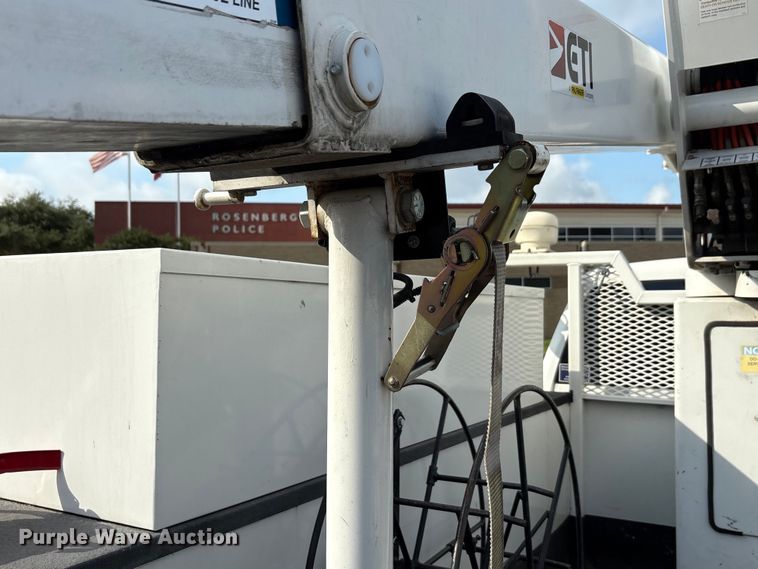 image for item EU0018 2019 Chevrolet Silverado 6500HD bucket truck