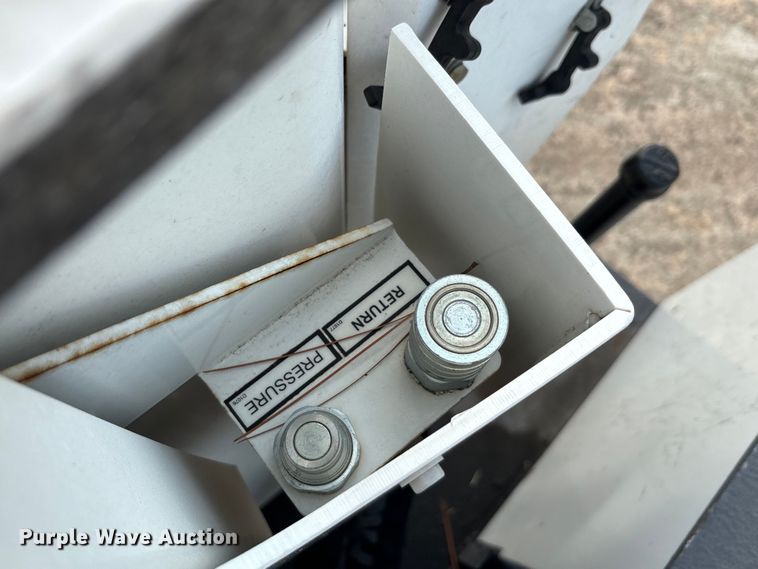 image for item EU0018 2019 Chevrolet Silverado 6500HD bucket truck