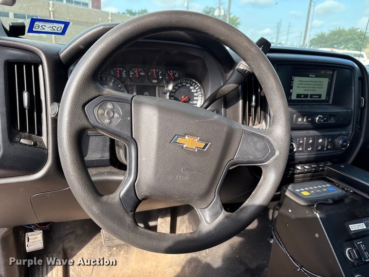 image for item EU0018 2019 Chevrolet Silverado 6500HD bucket truck